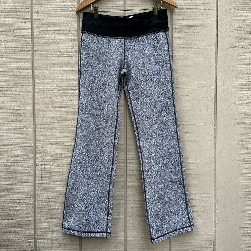 Lululemon Astro Pant *32" - Inverted Feathered Jacquard White Black / Black